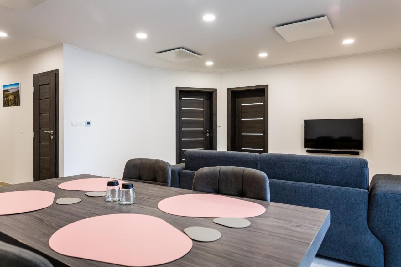 Apartmany Na Vyhledech Loučná pod Klínovcem المظهر الخارجي الصورة